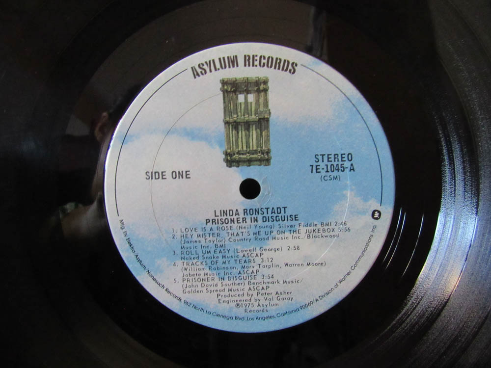 Linda Ronstadt - Prisoner In Disguise - Image 6
