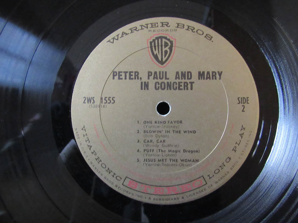 Peter, Paul, and Mary - In Concert - Image 8