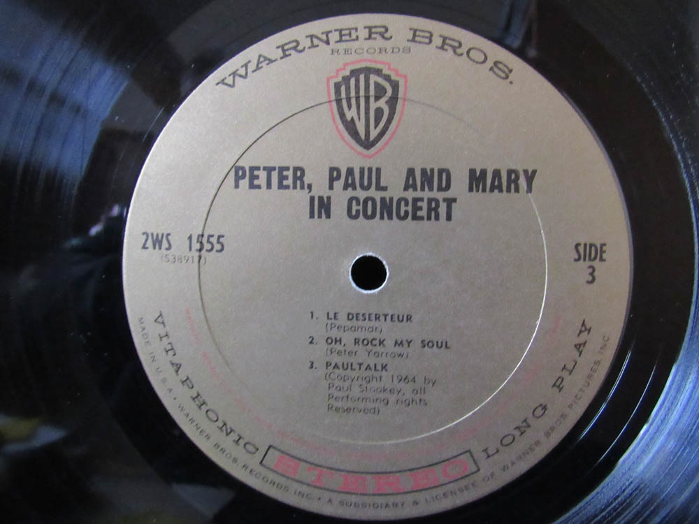 Peter, Paul, and Mary - In Concert - Image 9